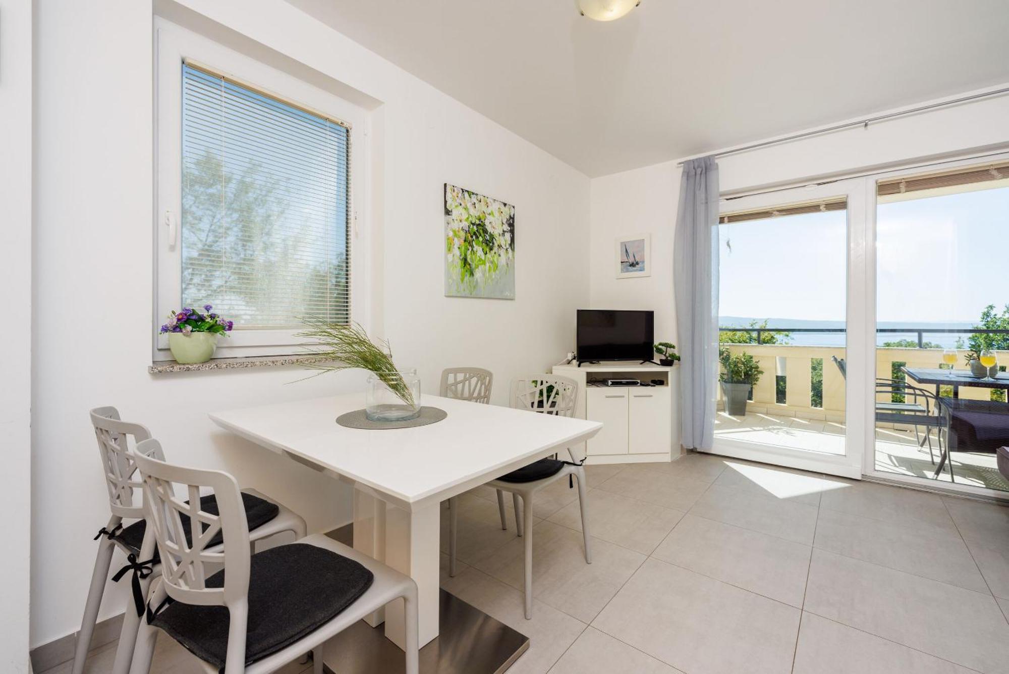 Apartments Petak Novi Dramalj Luaran gambar