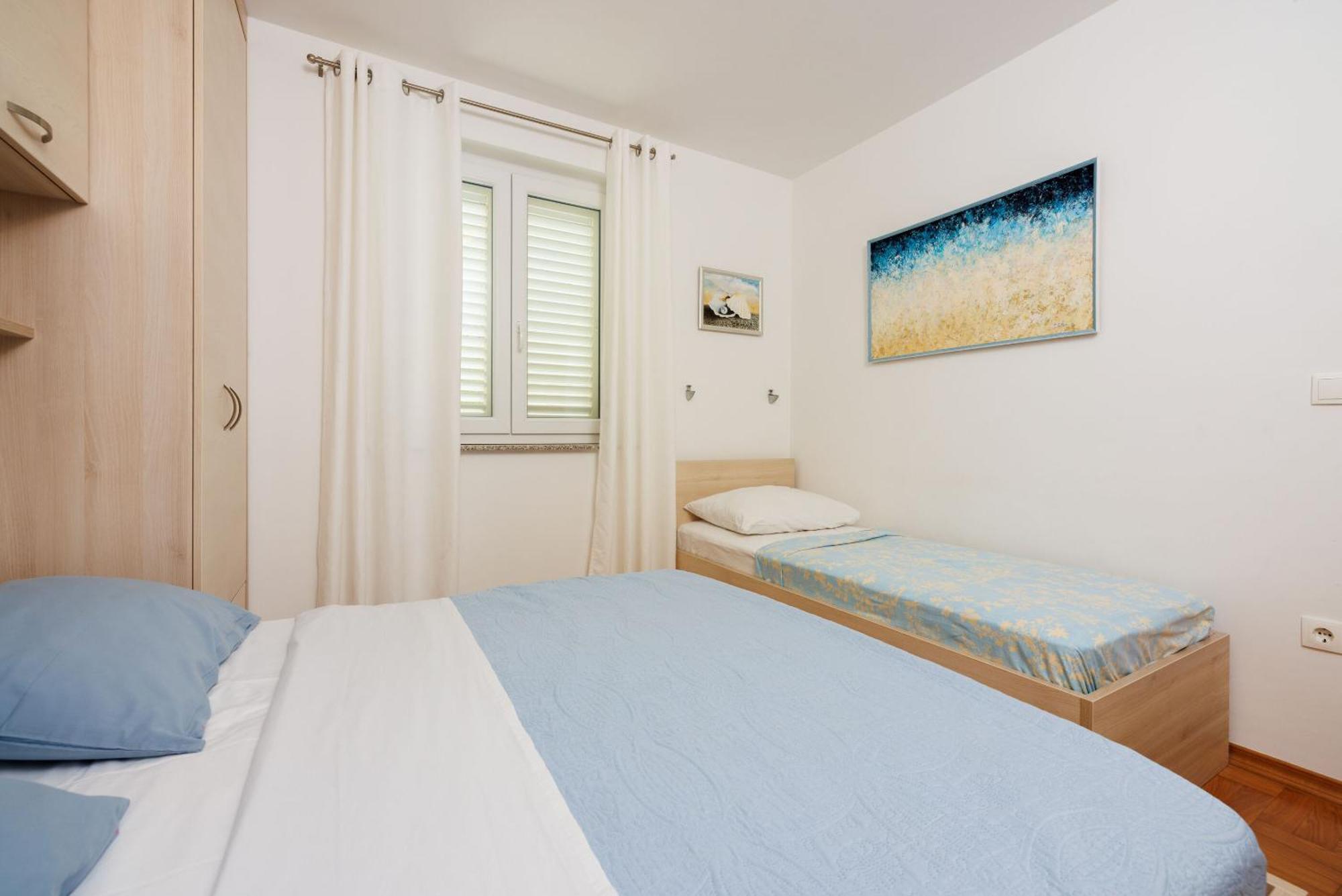 Apartments Petak Novi Dramalj Luaran gambar