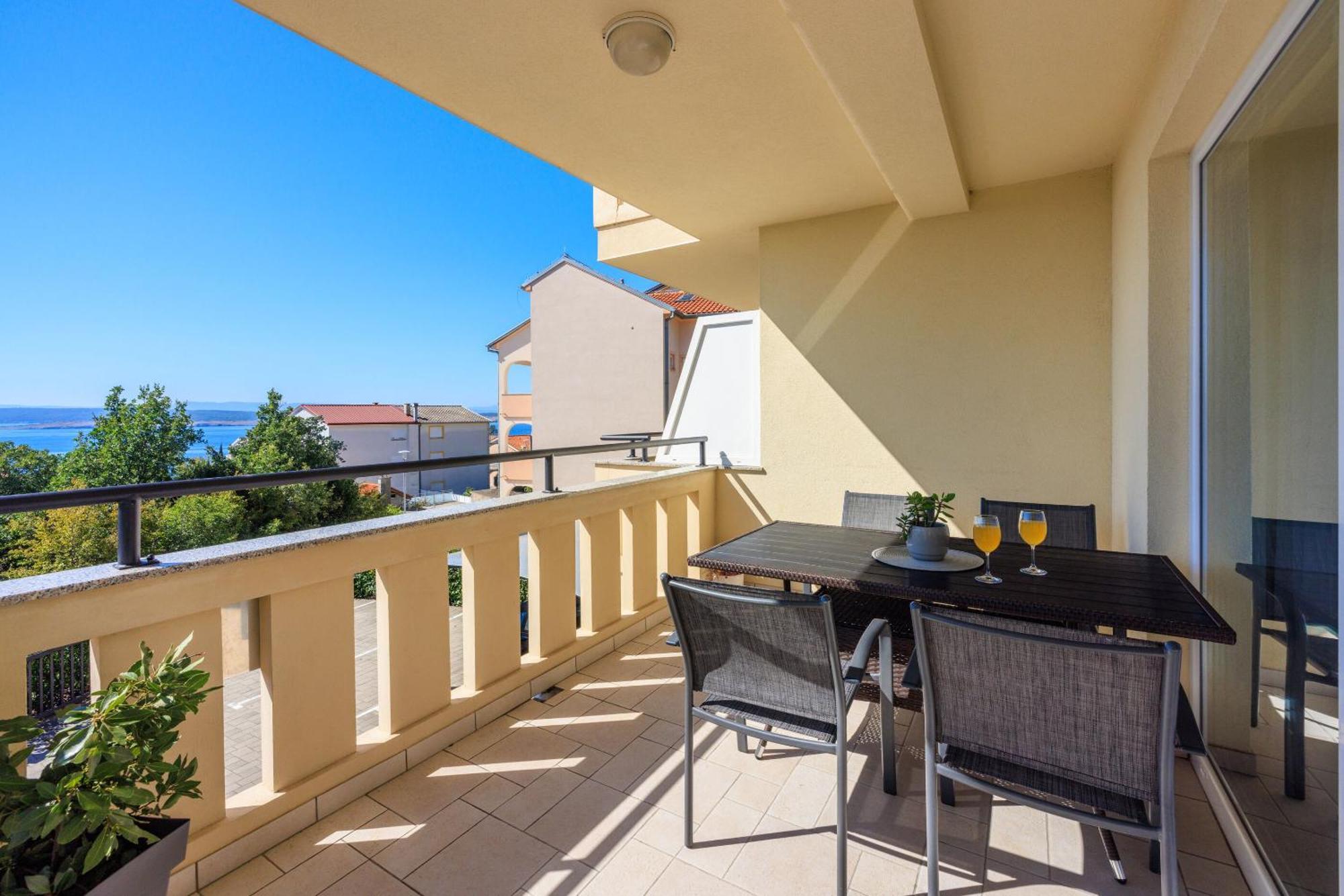 Apartments Petak Novi Dramalj Luaran gambar